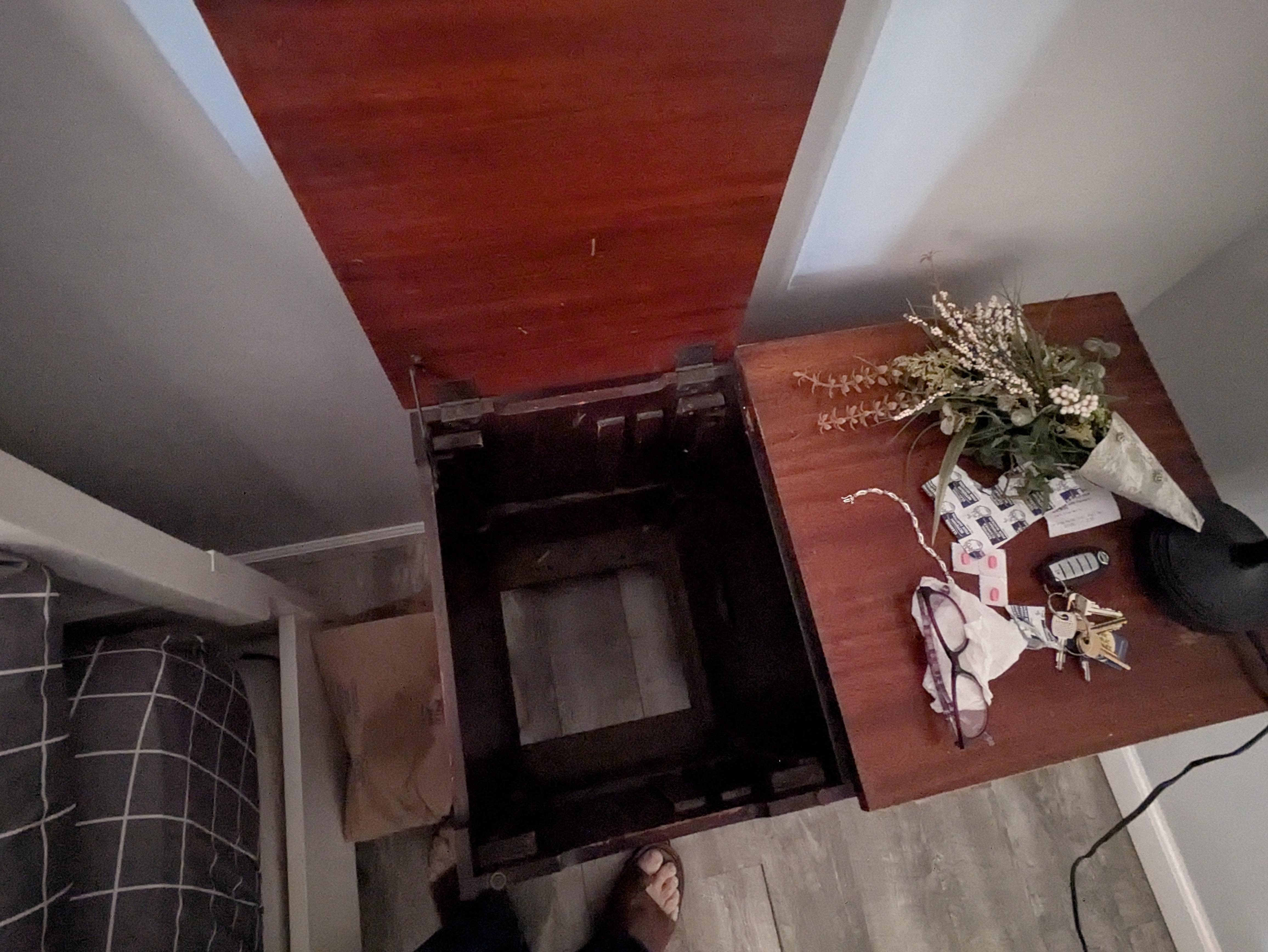 No storage in this. No bureau in the room