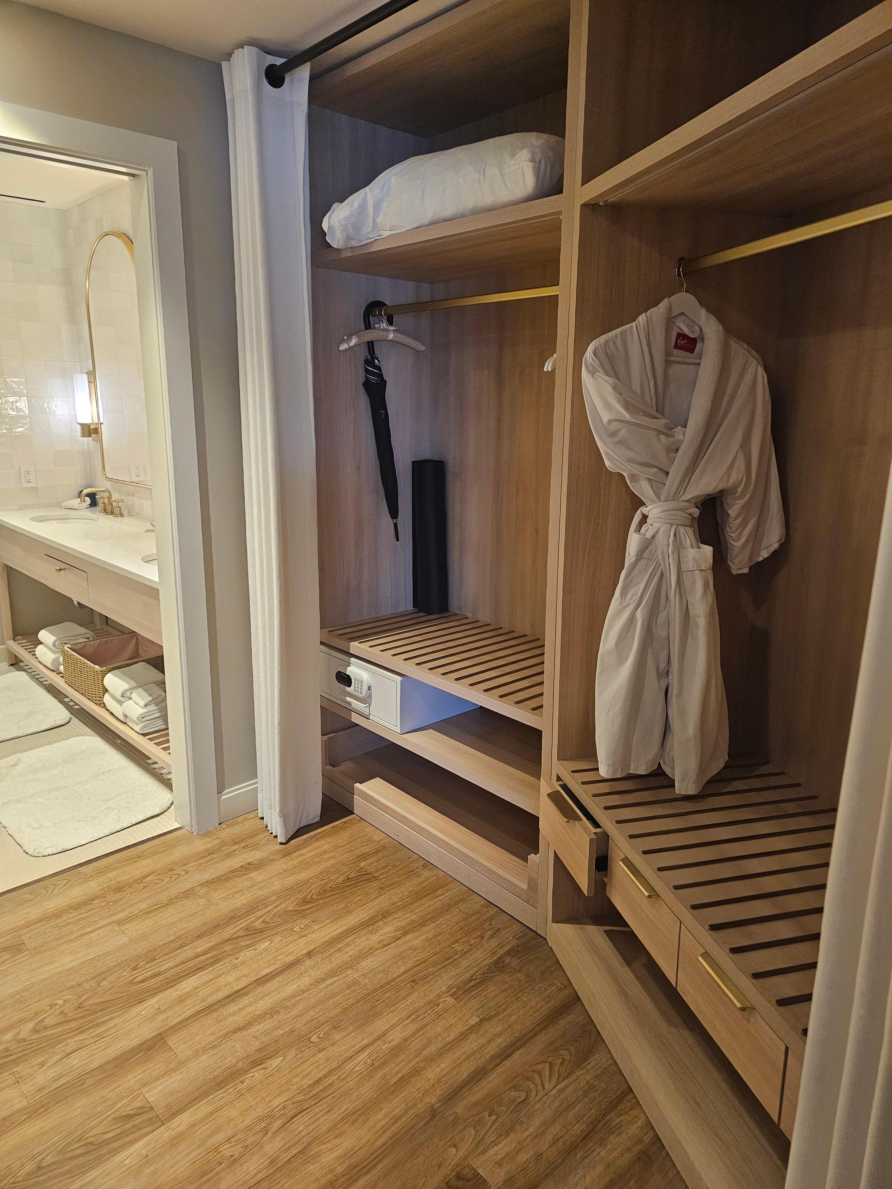 Closet in room
