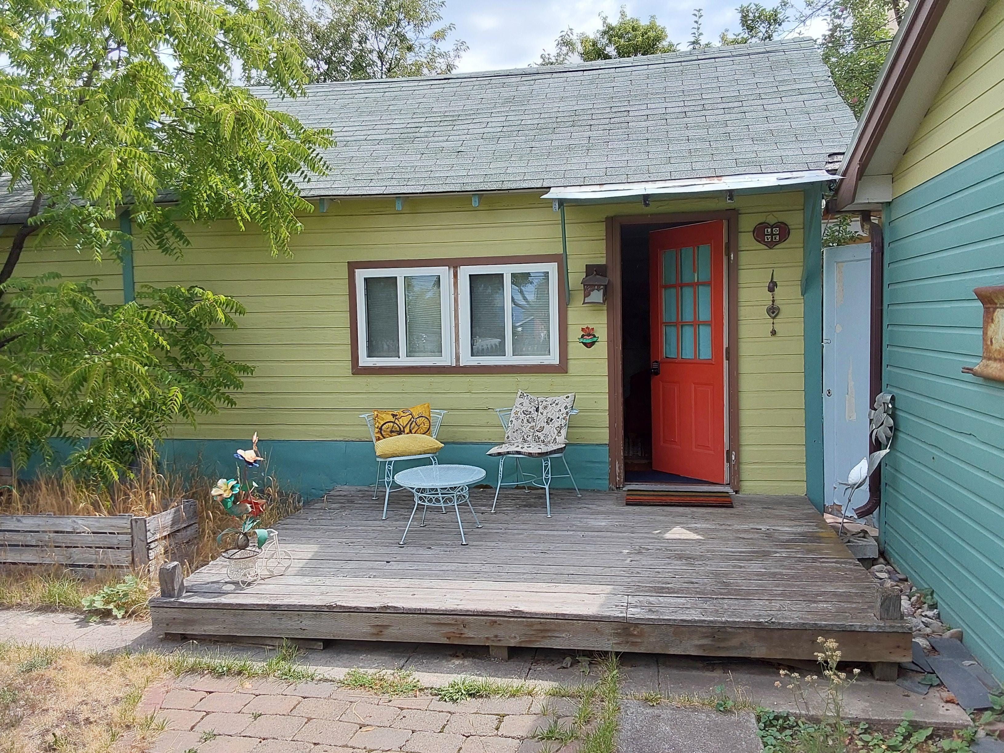 Warm and cozy, we enjoyed eating and lounging on the porch.