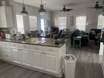 Nice kitchen/living room