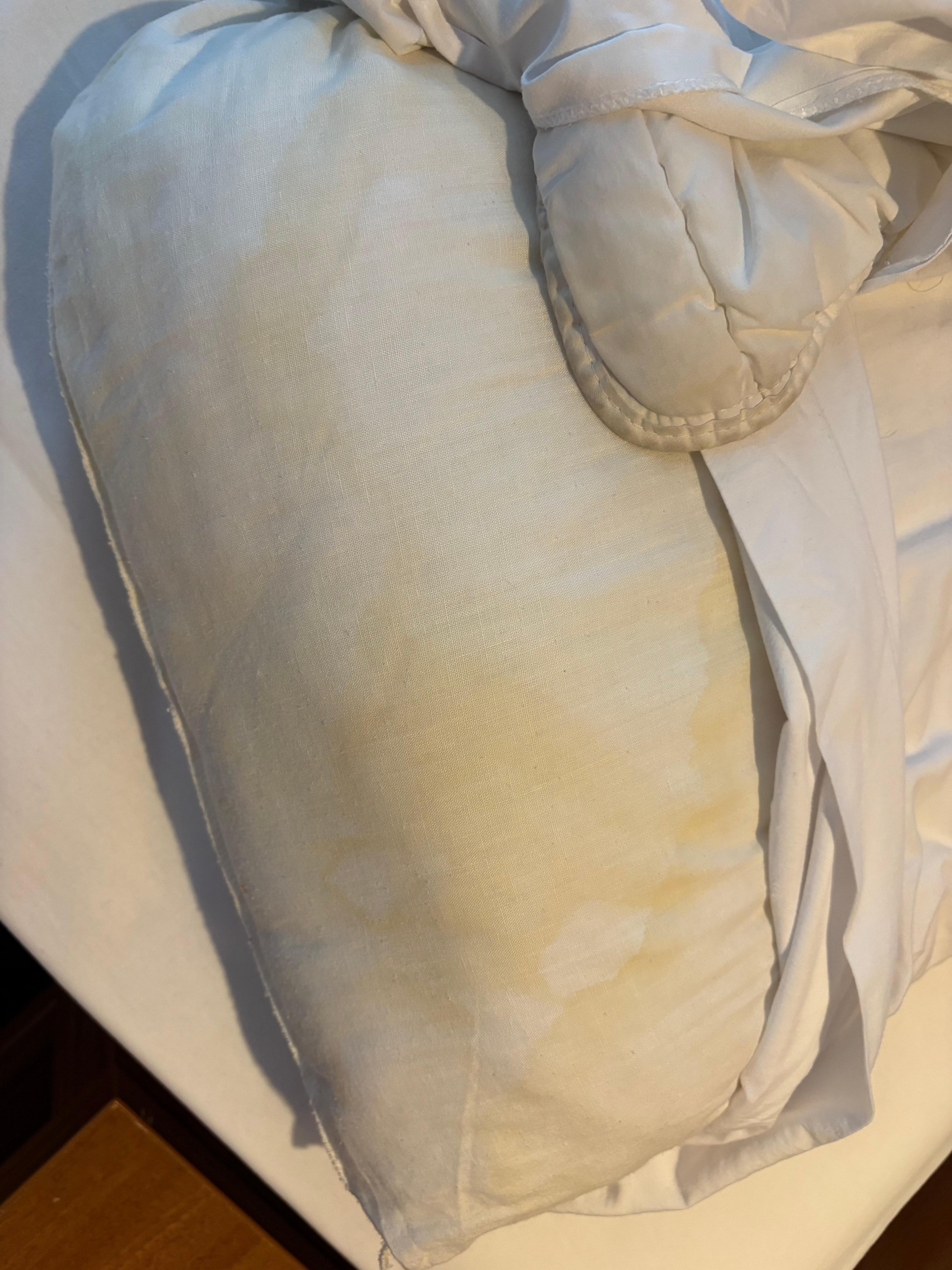 Pillows and quilt