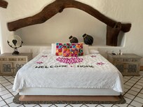 Lilia Candelaria room