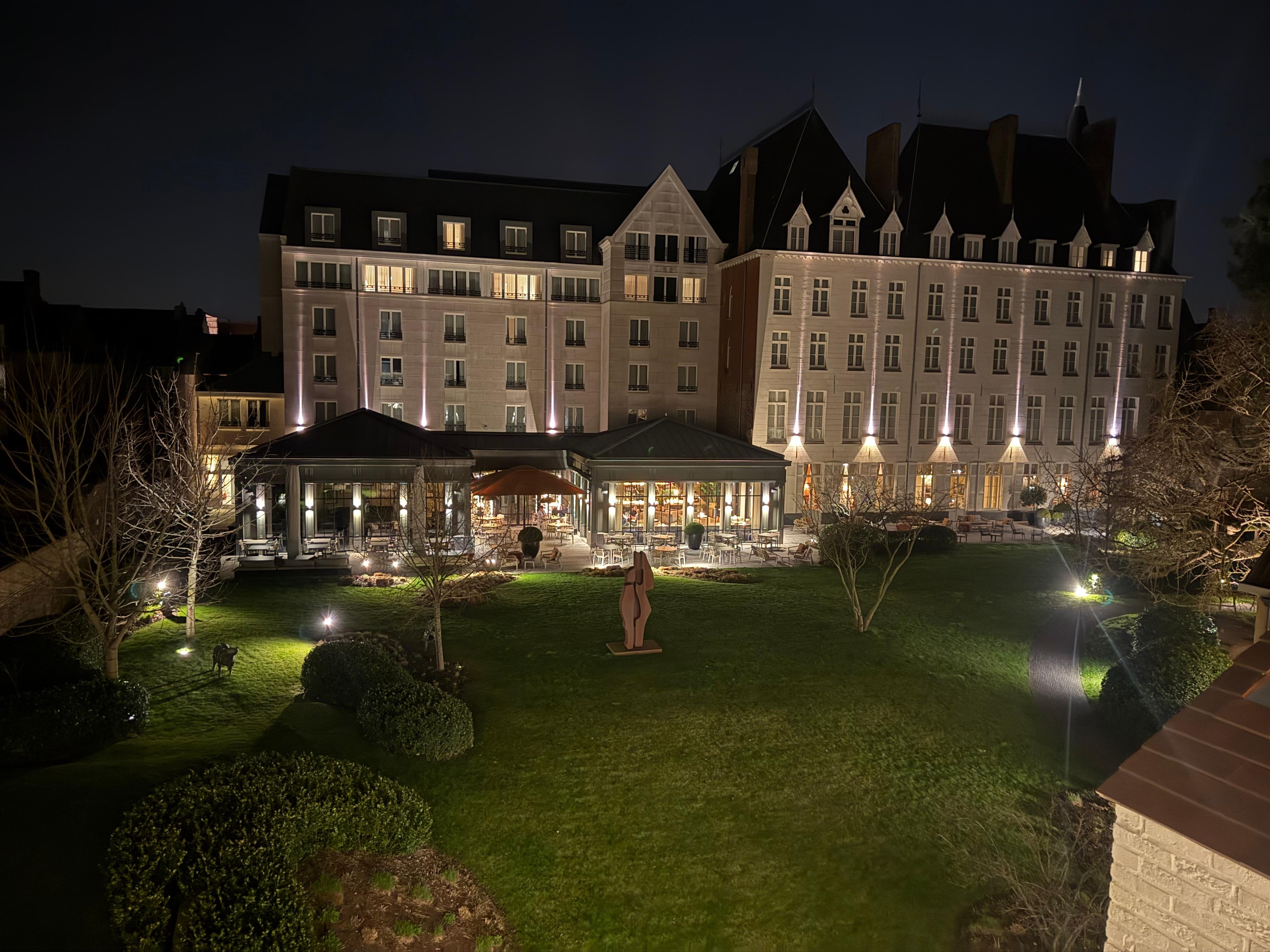 Vista do nosso quarto, de outra area do hotel