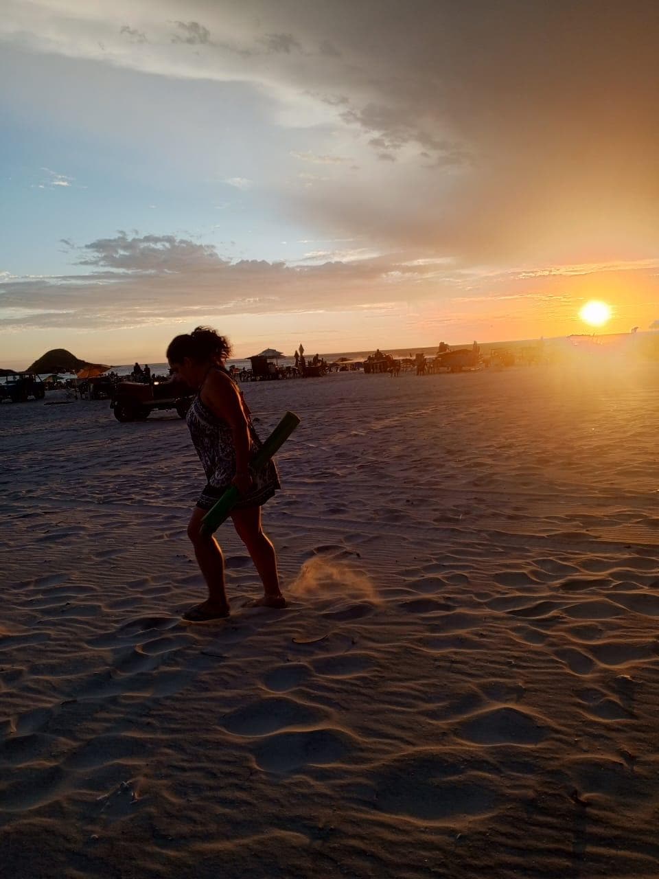 o pôr do sol mais lindo, na praia grande