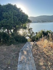 Path to the sea