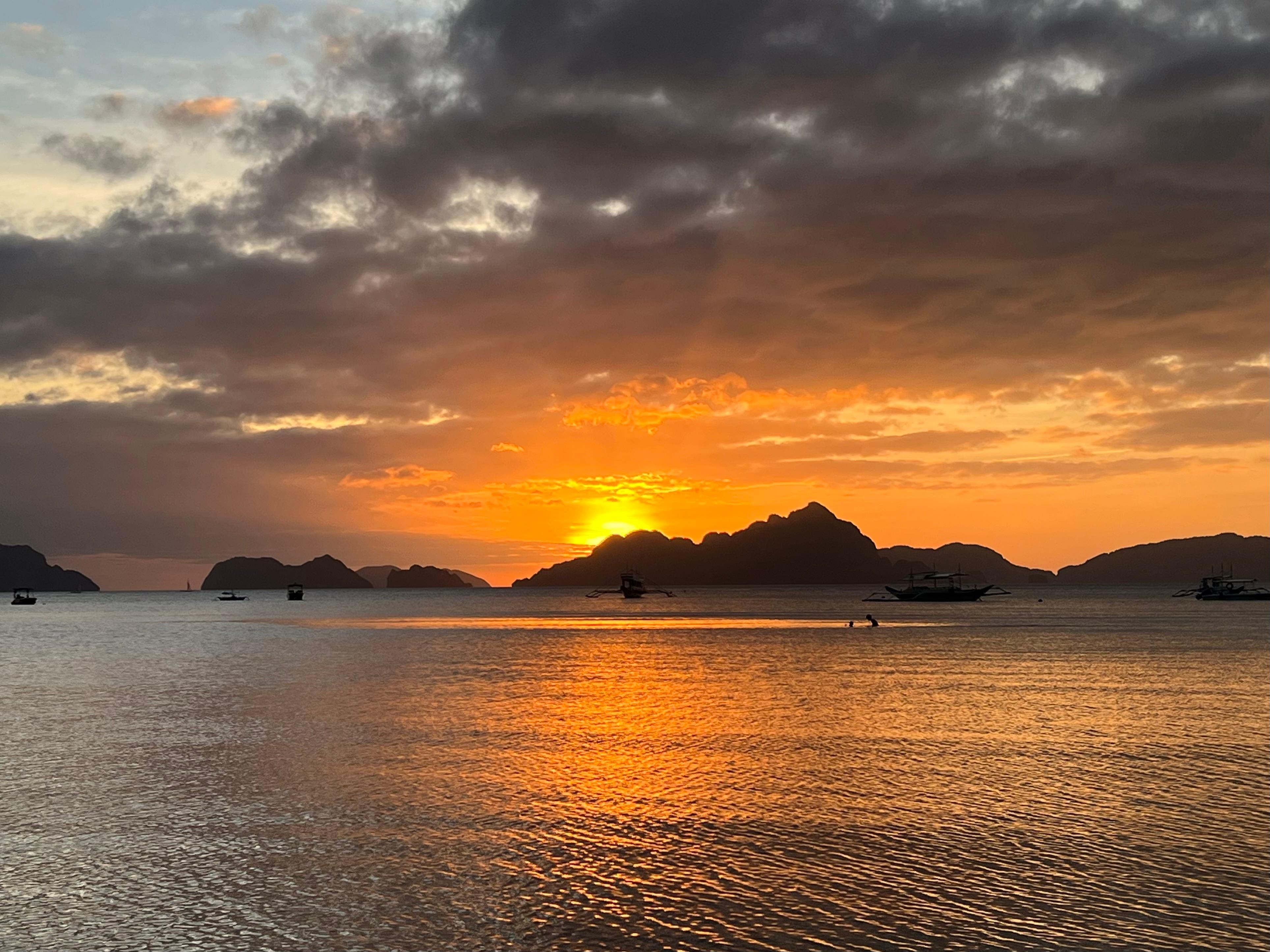 Serene mornings and wonderful sunsets at the Doublegem Beach Resort and Hotel