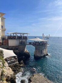 We had lunch at La Plonger in Nice- excellent venue