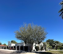 The house, casita’s in the back