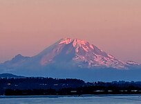 Mt.Rainer at sunset from the terrace