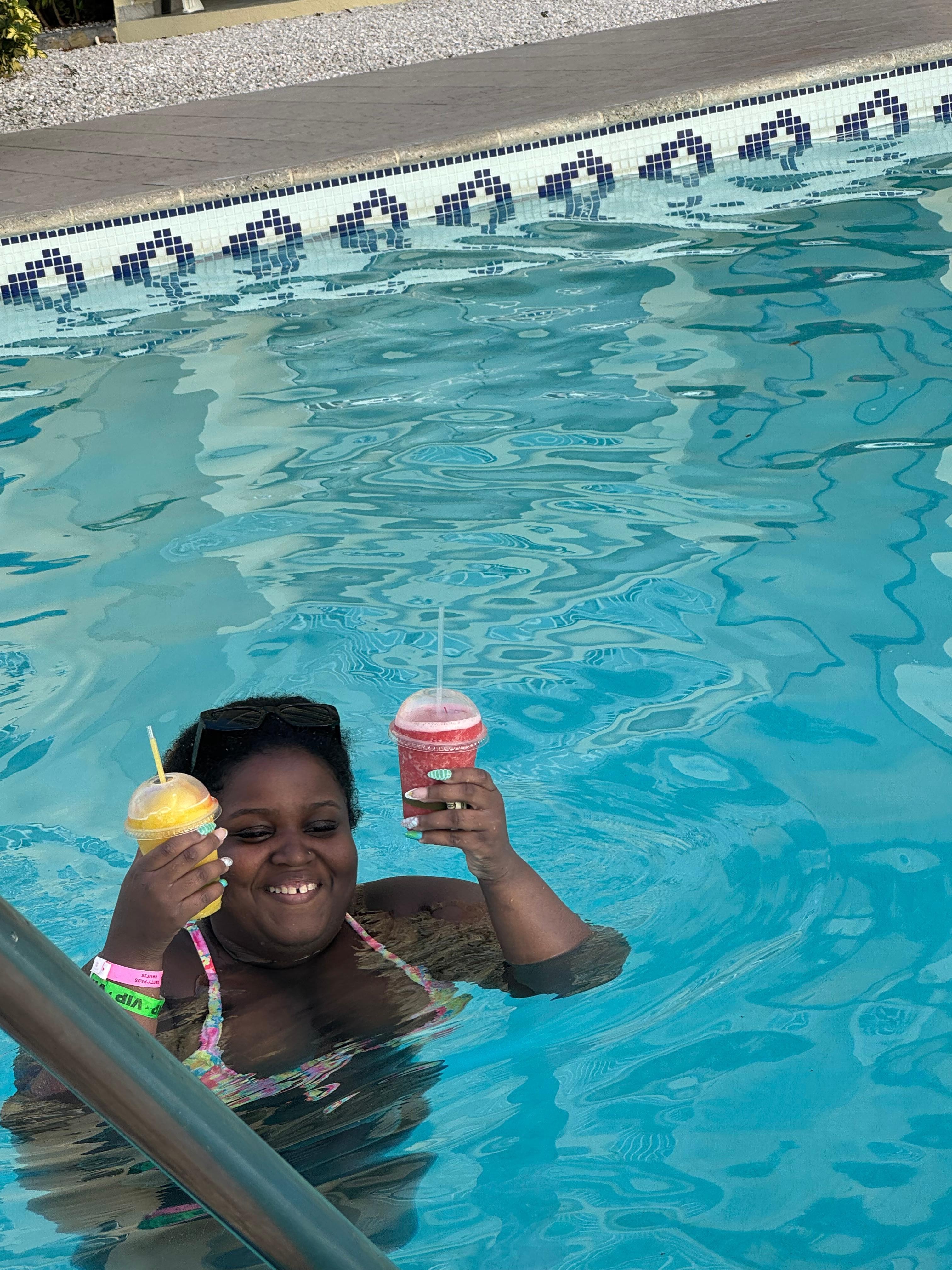 Drinks by the pool 