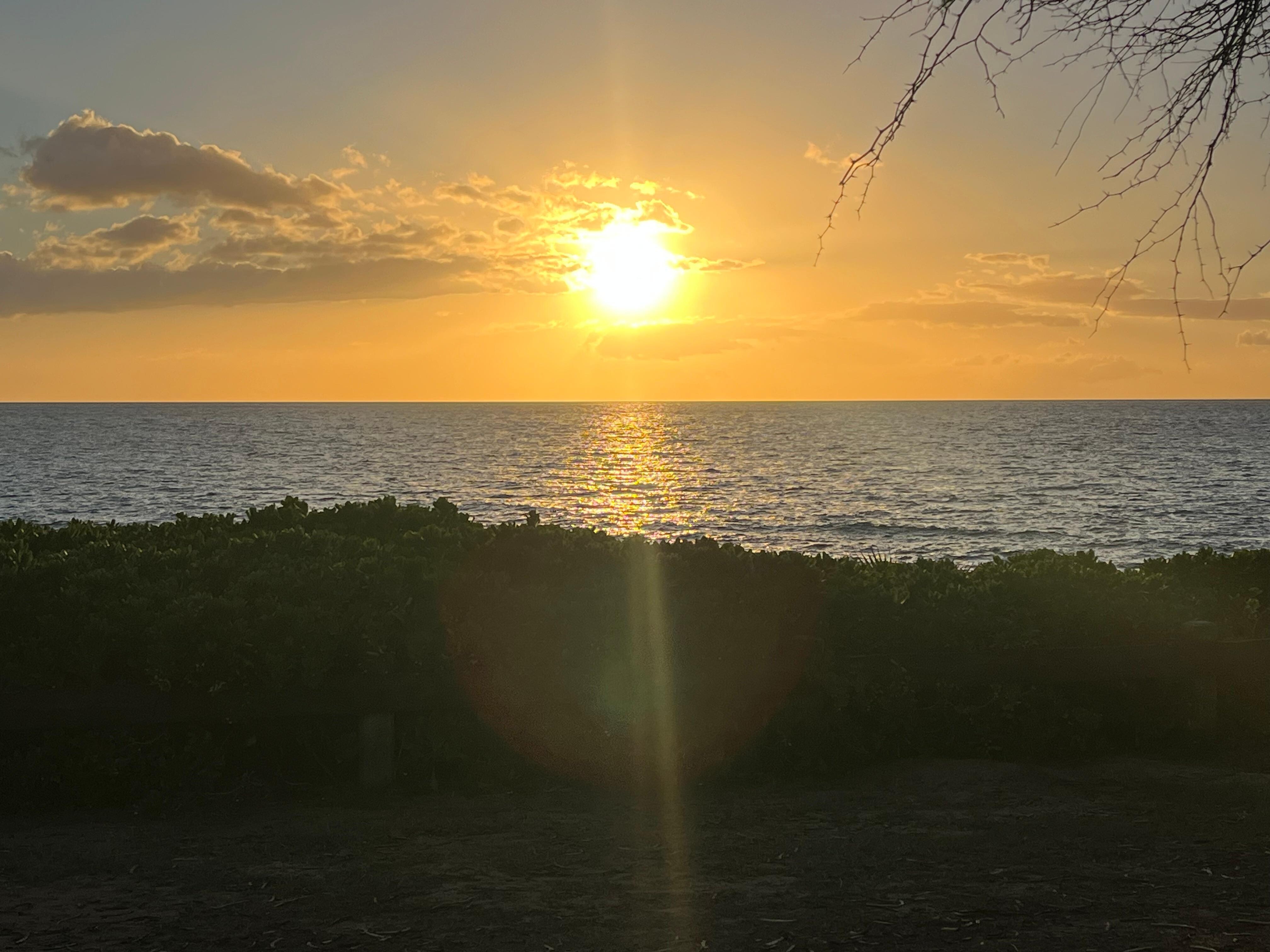 Sunset at Kamaoele Park 3