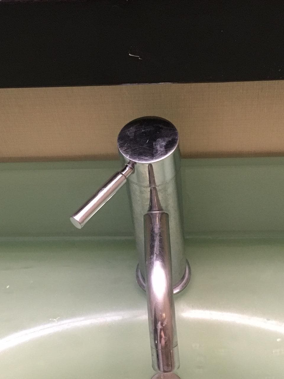 bathroom sink spigot filthy (not cleaned by housekeeping)