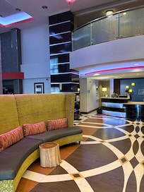 Very nice lobby. Great place to hang out.