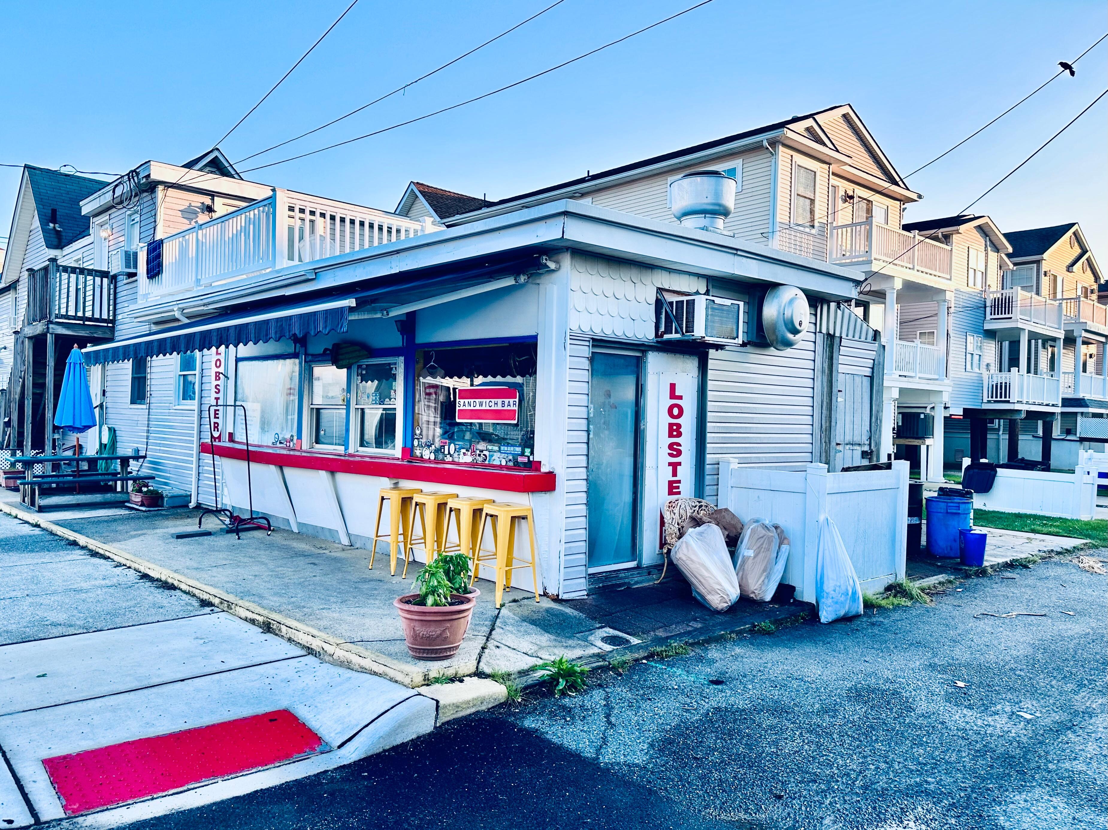 Sandwich Bar a must go to