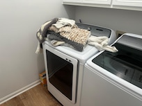 Bath mats were damp and still in dryer upon arrival