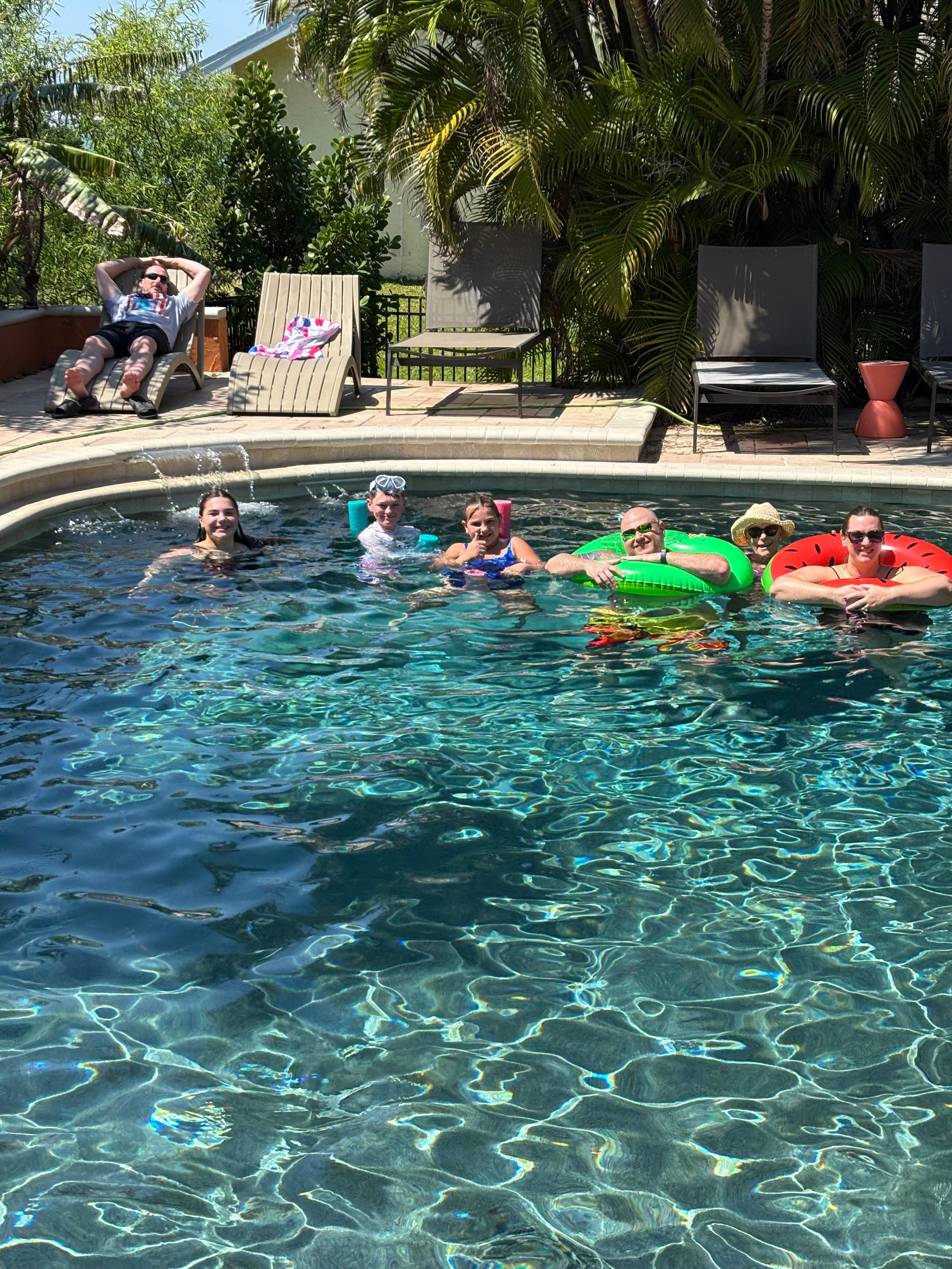 Heated pool. Kids used it 2 times every day.