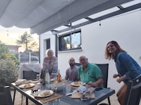 Un dîner sur la terrasse