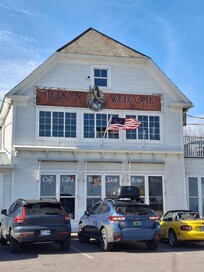 North Hero Welcome Deli