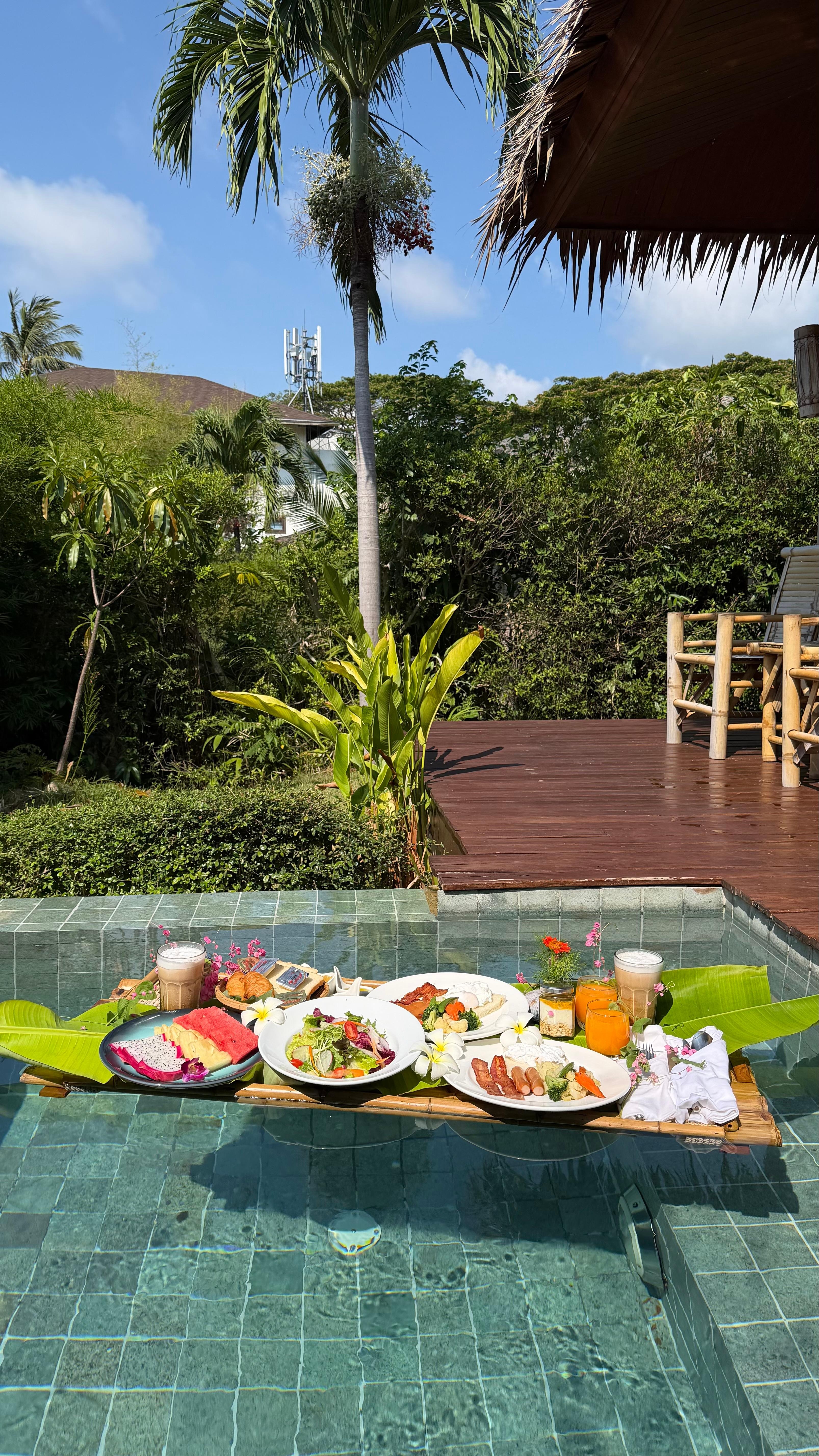 Floating breakfast in the private pool