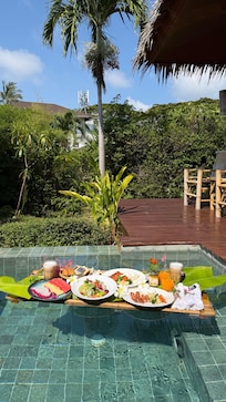 Floating breakfast in the private pool