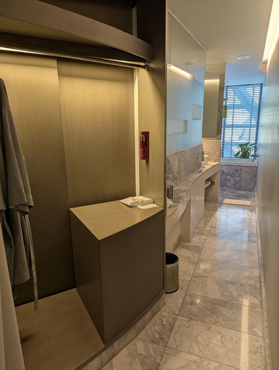 Bathroom behing bedroom