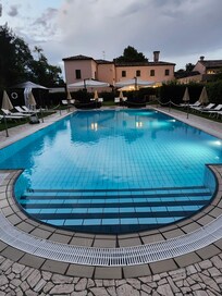 Nice outdoor pool.