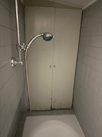 shower stall