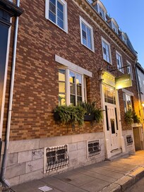 Hotel von der Straße