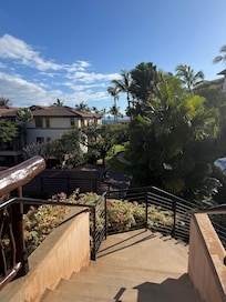 Walk way to the beach!