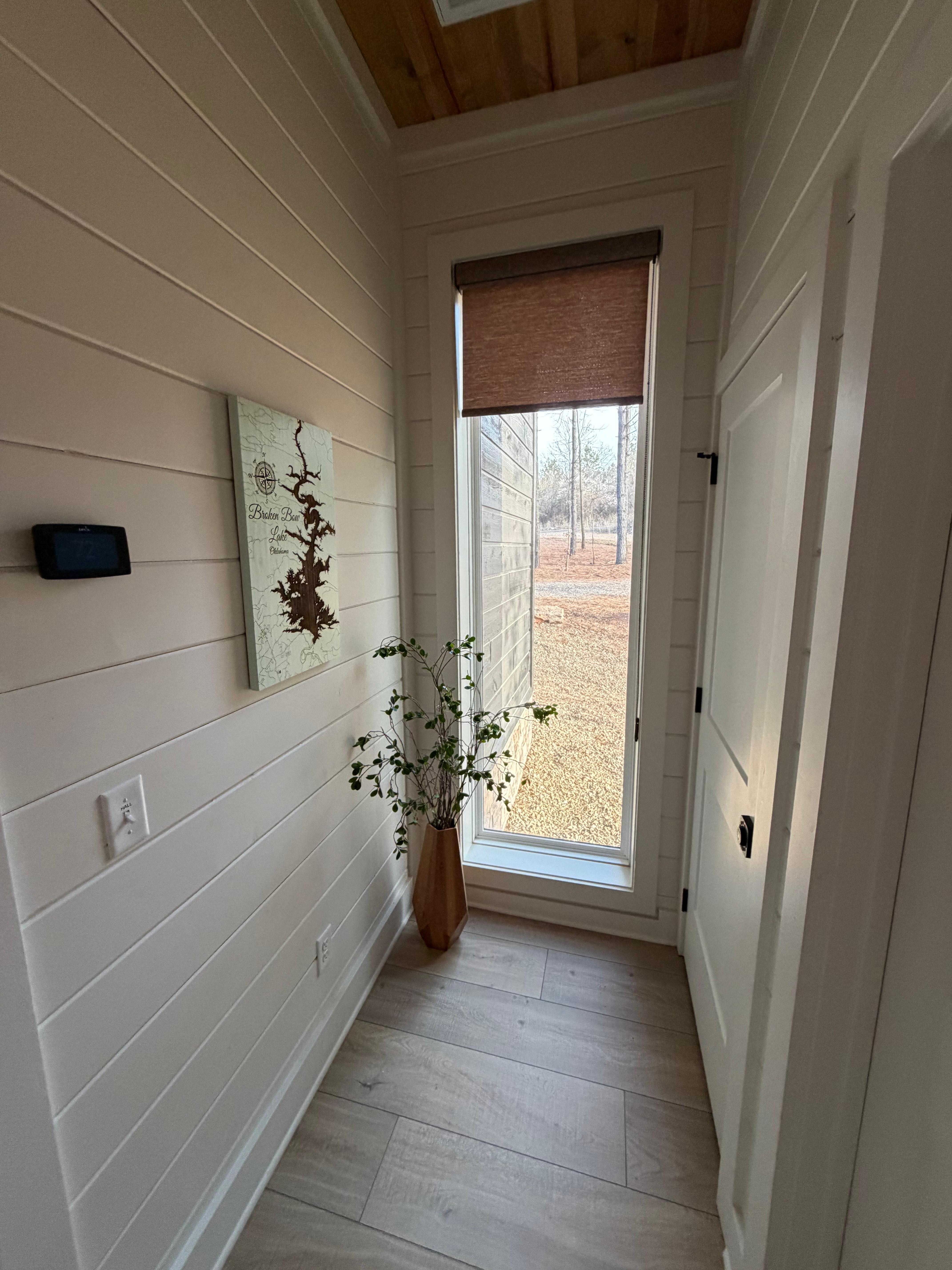 It’s in the details! Every hallway and bedroom had these beautiful Huge windows letting in so much natural light! Love the attention of every corner! 