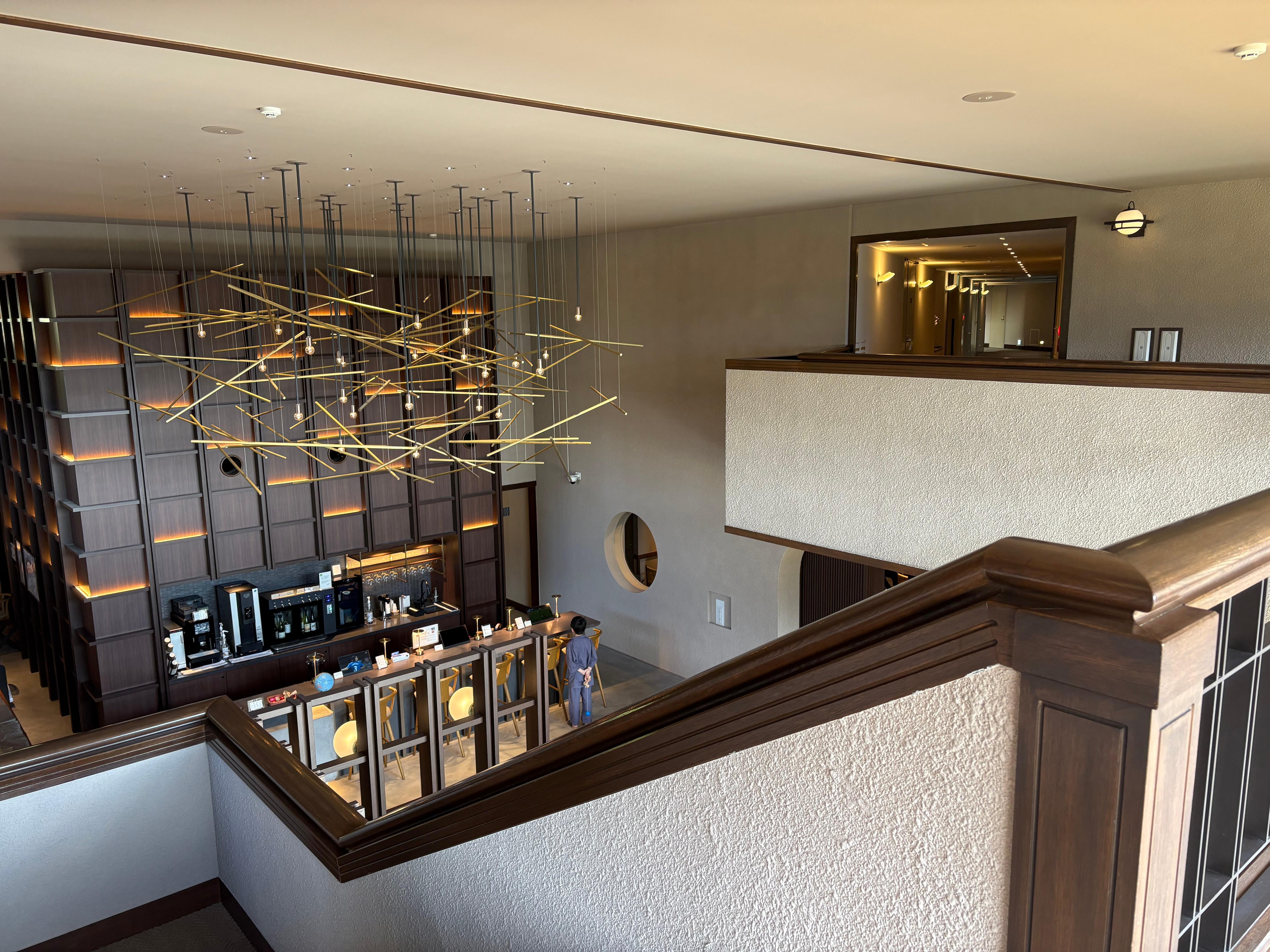 ドリンクバーや，ラウンジがアドとホームで楽しい！