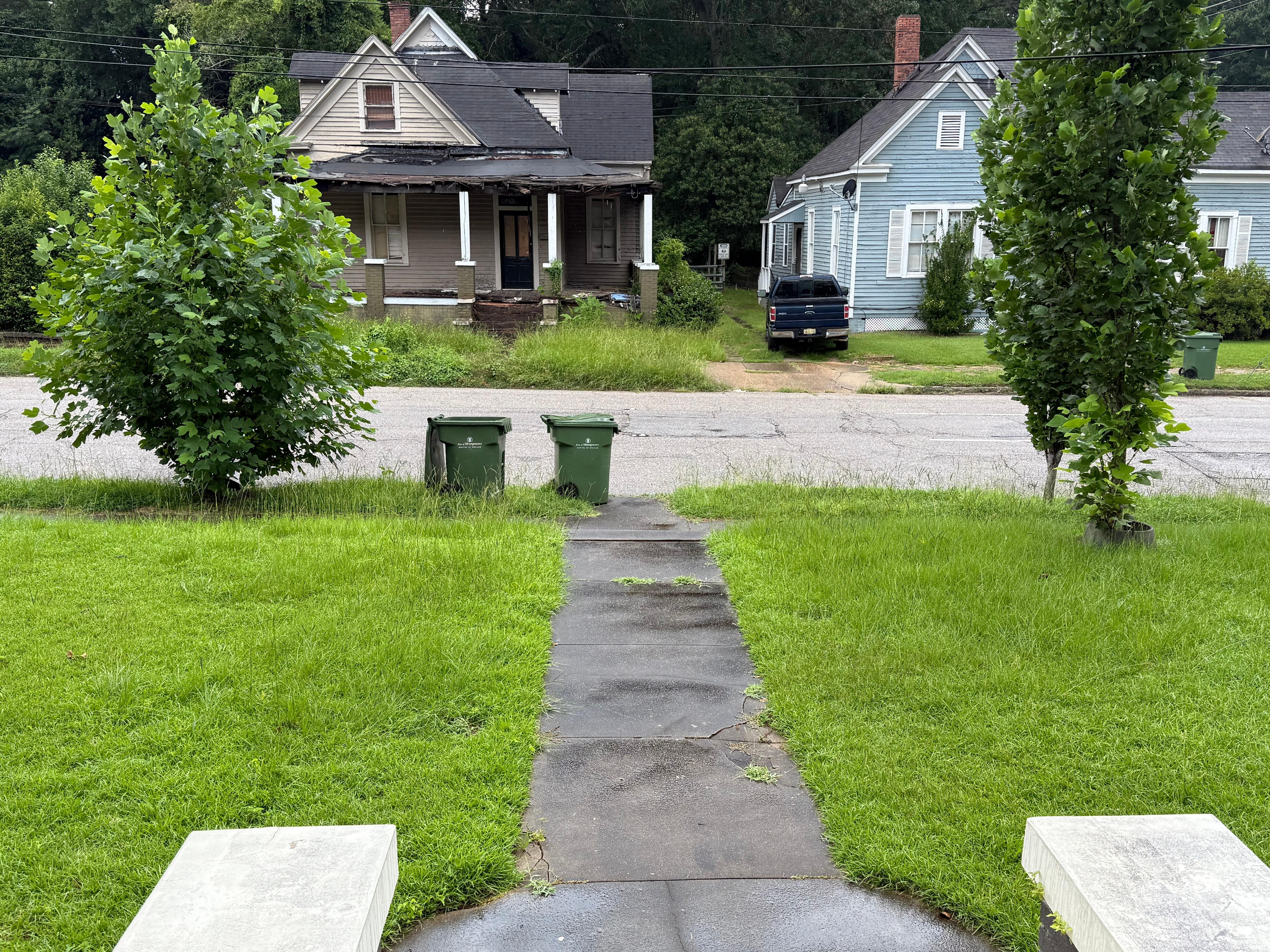 Front yard. 