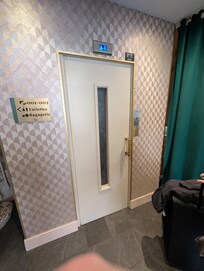 Nostalgischer Aufzug