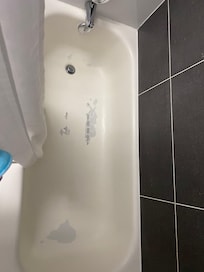 damage to the tub