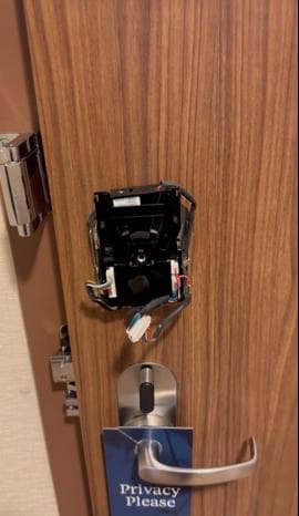 Broken Lock in 2nd room that kept locking me inside -got repaired