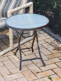 Although the inside of the house was clean, the patio around the pool was not.