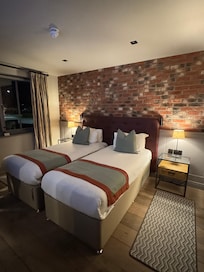 Clean, modern bedroom