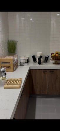 Fresh fruit toast bagle