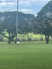 Pearl golf course near by!