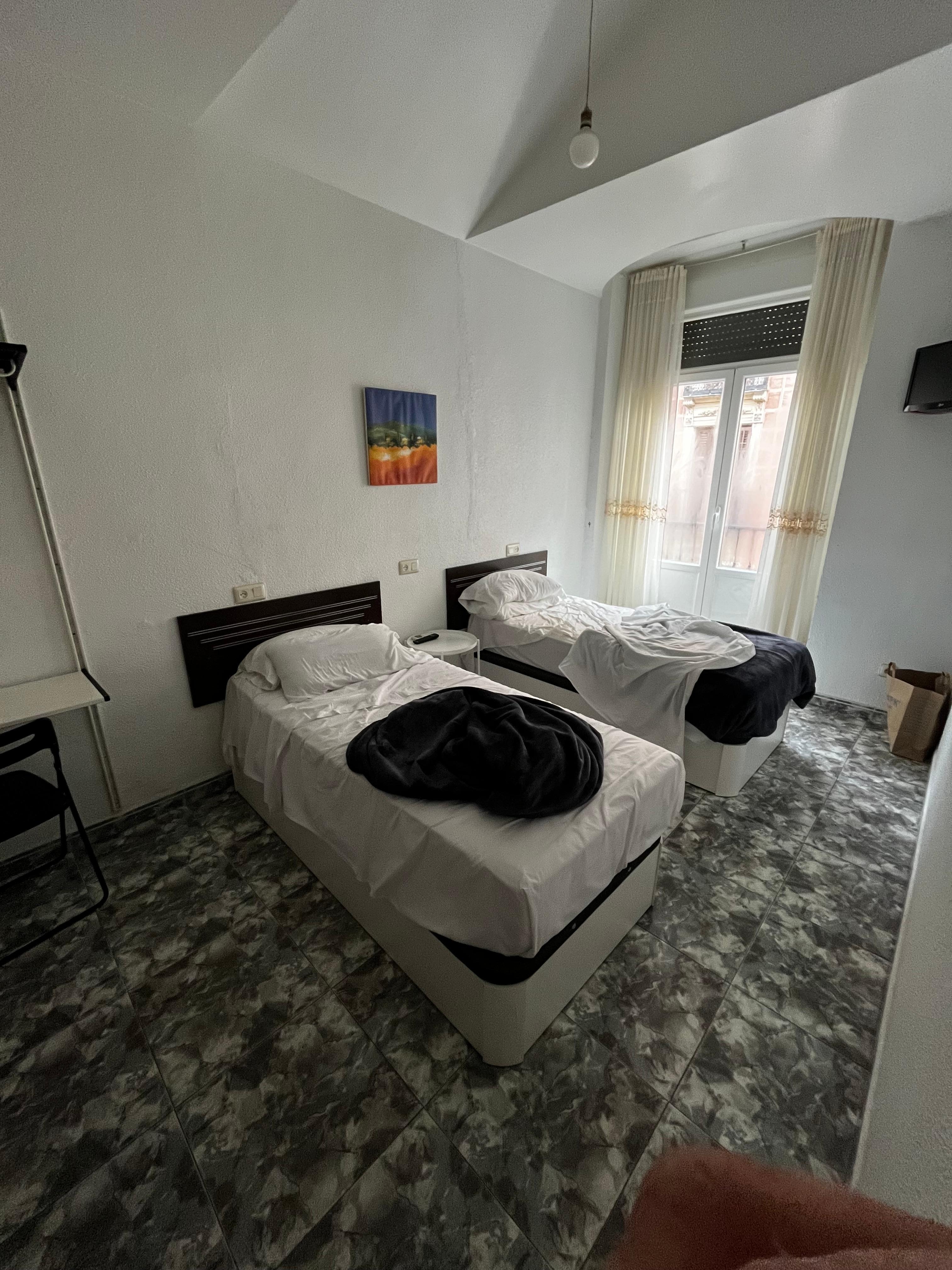 Interior con vista a la calle 