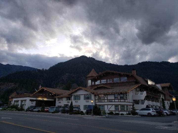 Enzian Inn