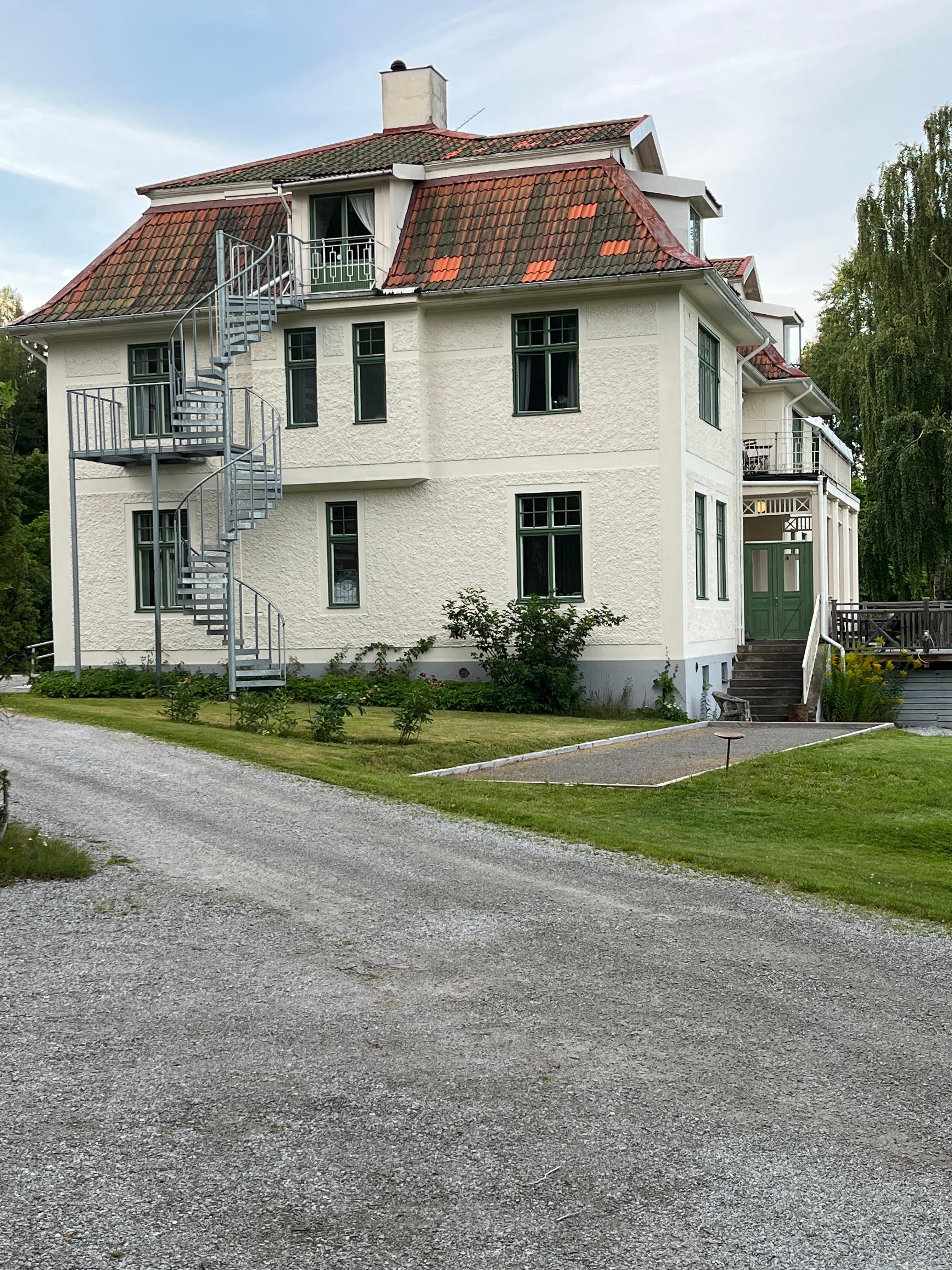 Hotellet sett från sidan