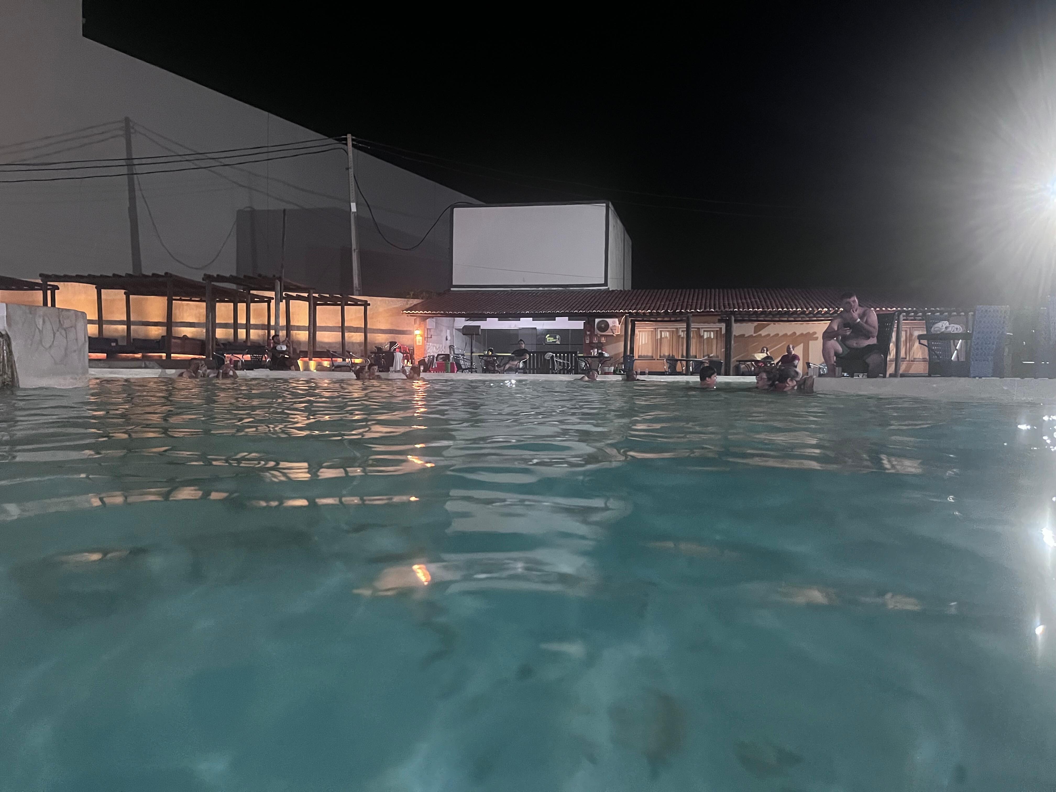 Piscina 36 graus centígrados