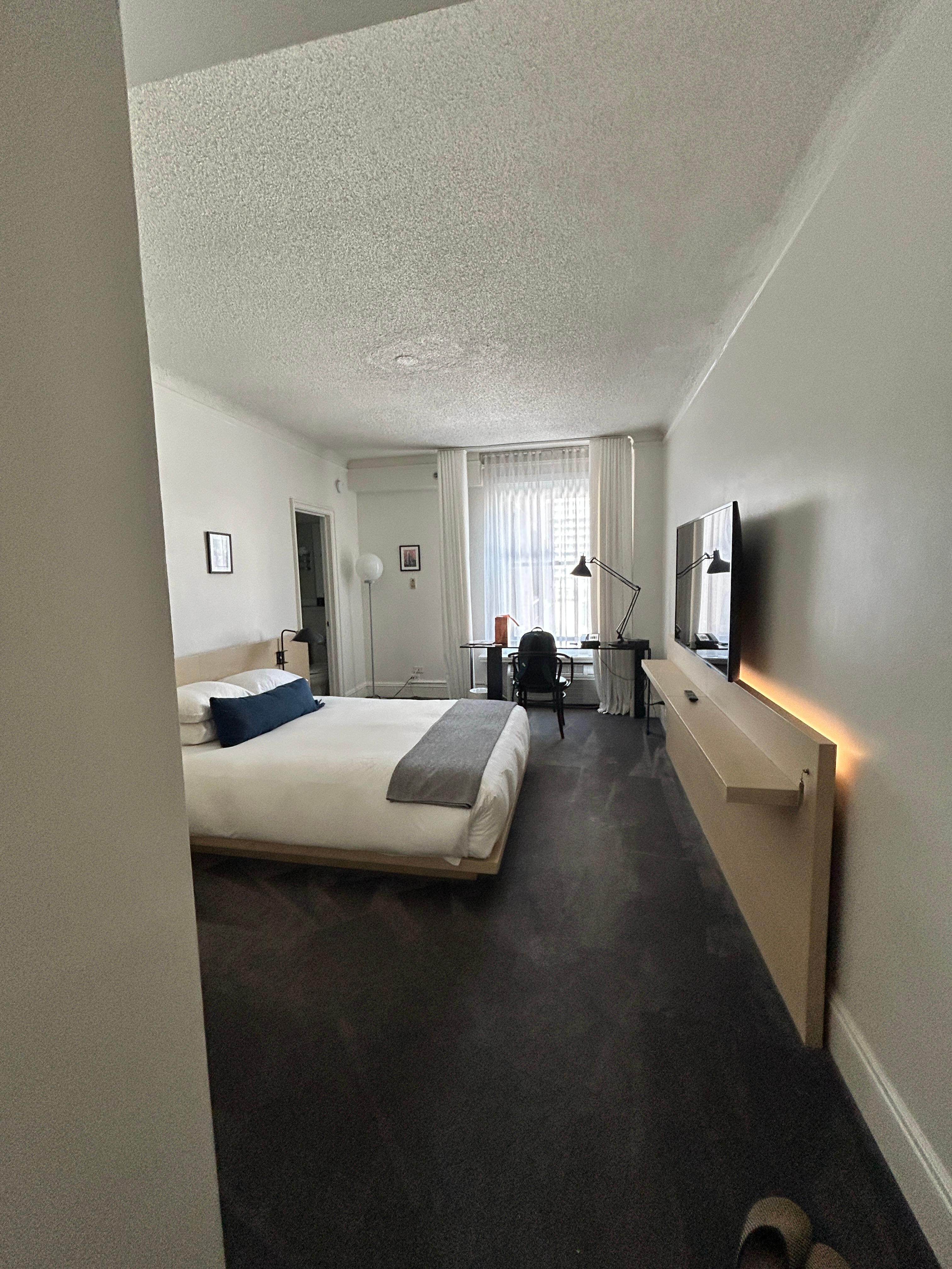 Queen Room