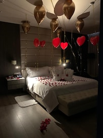 Celebrated VDay, Juan and others assisted, everything was lovely!