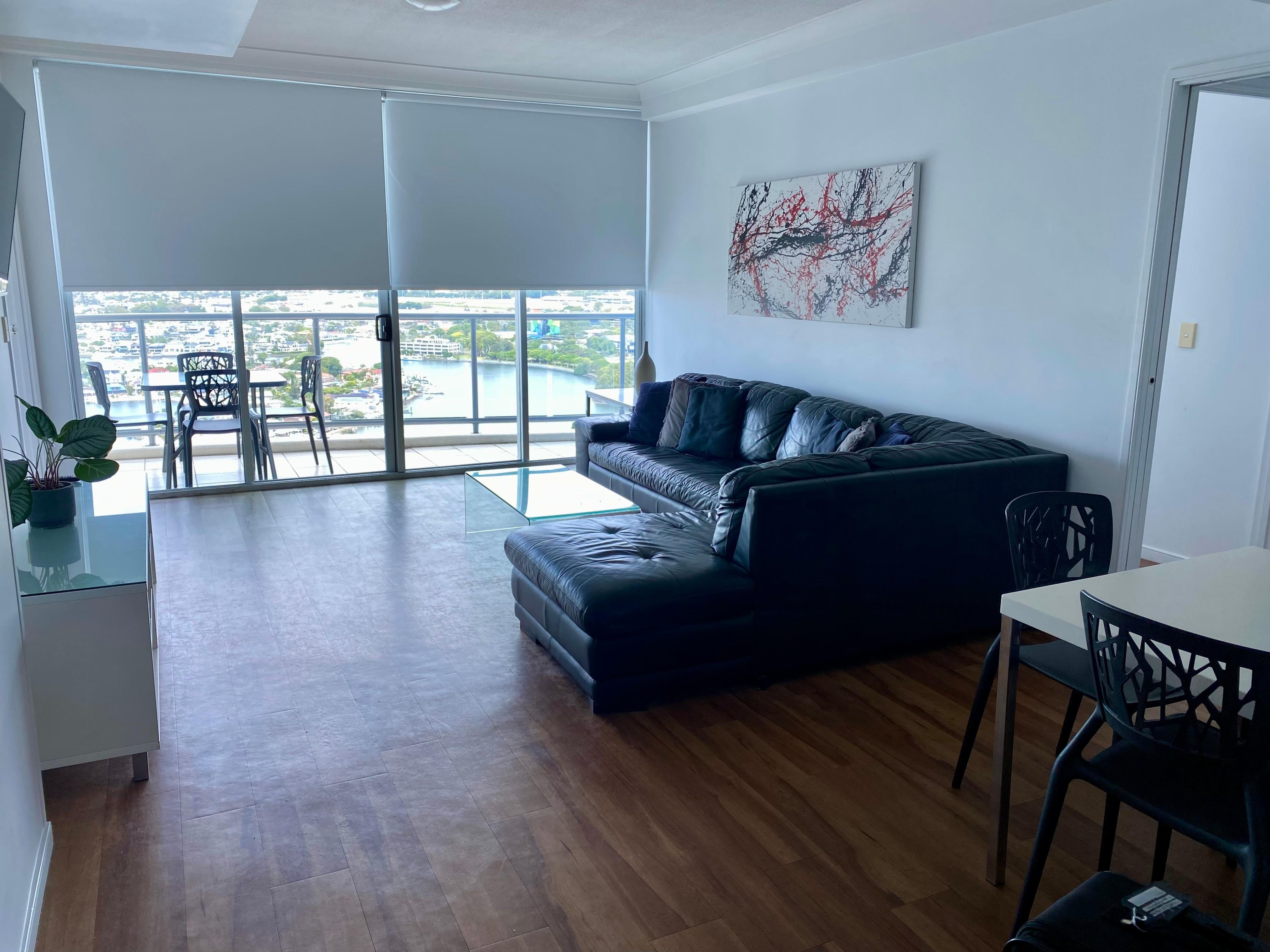 2 bed, 2 bath river view apartment