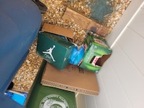 Trash left behind garbage can when we got there. Tons of flies.