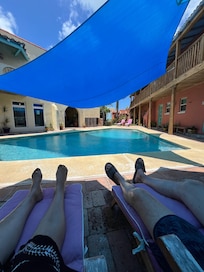 Plenty of shade by pool