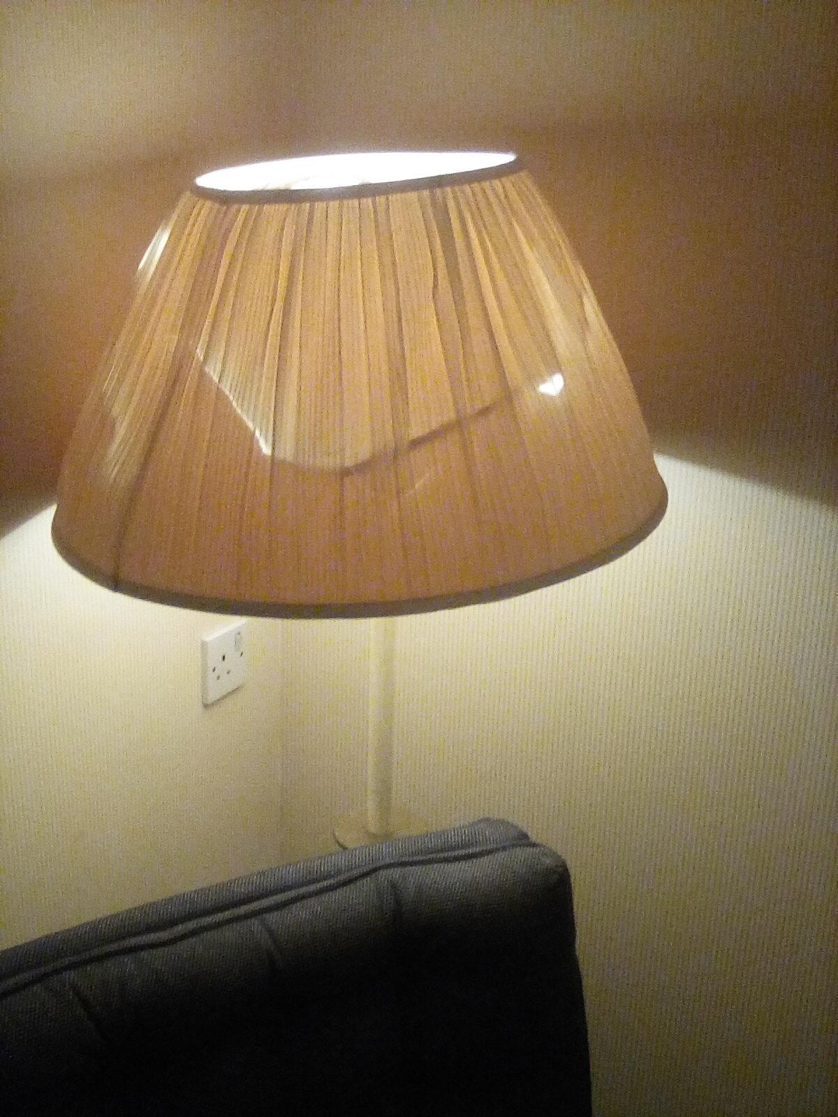 Cracked lampshades