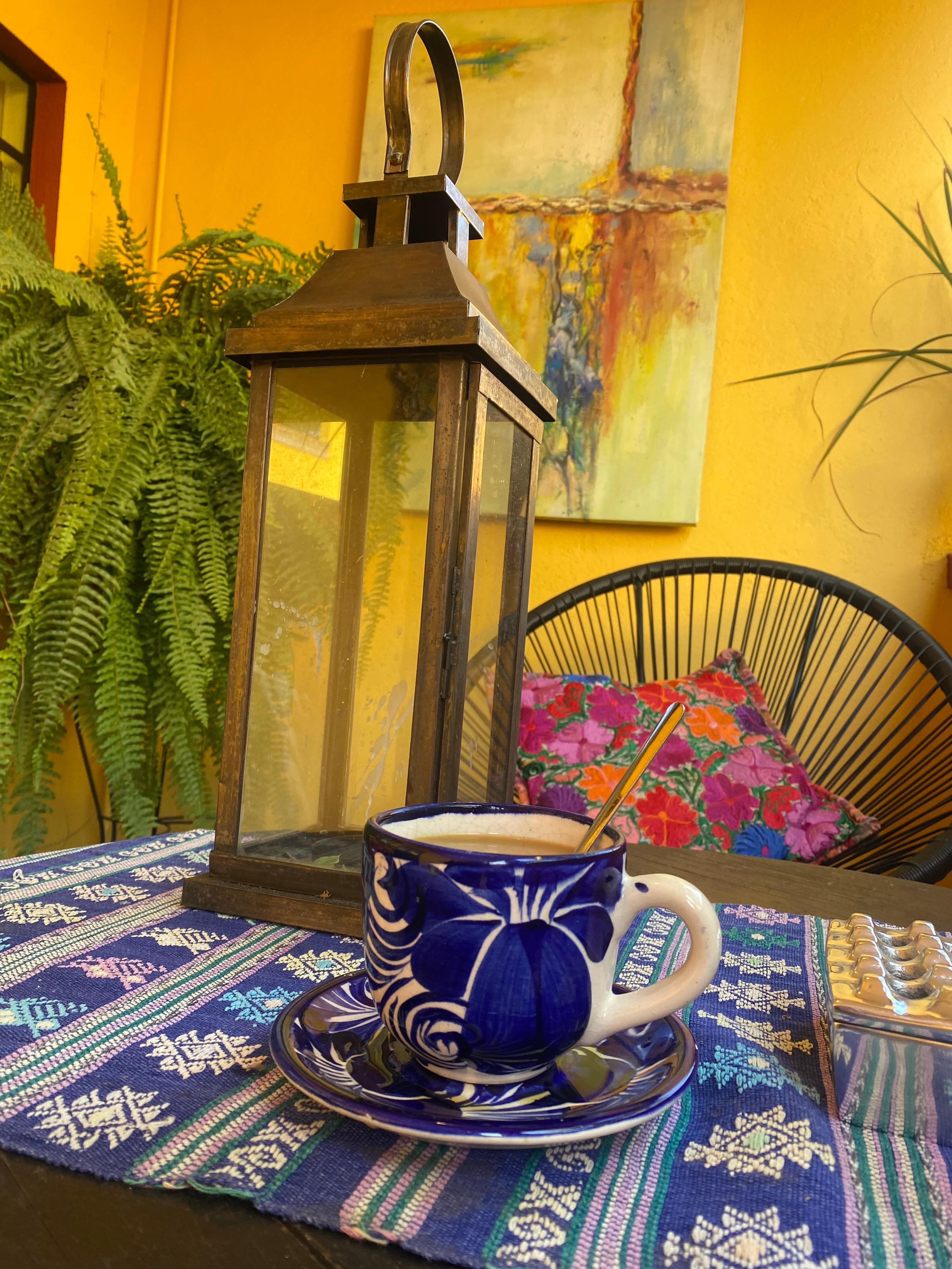 Utensilios básicos en la habitación 